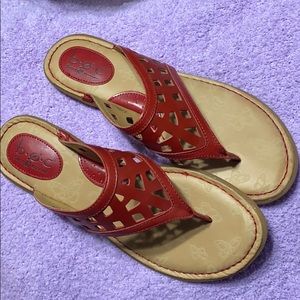 Red BORN O CONCEPT FLIP FLOPS